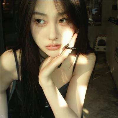 阿齐兹·安萨里:此时此刻